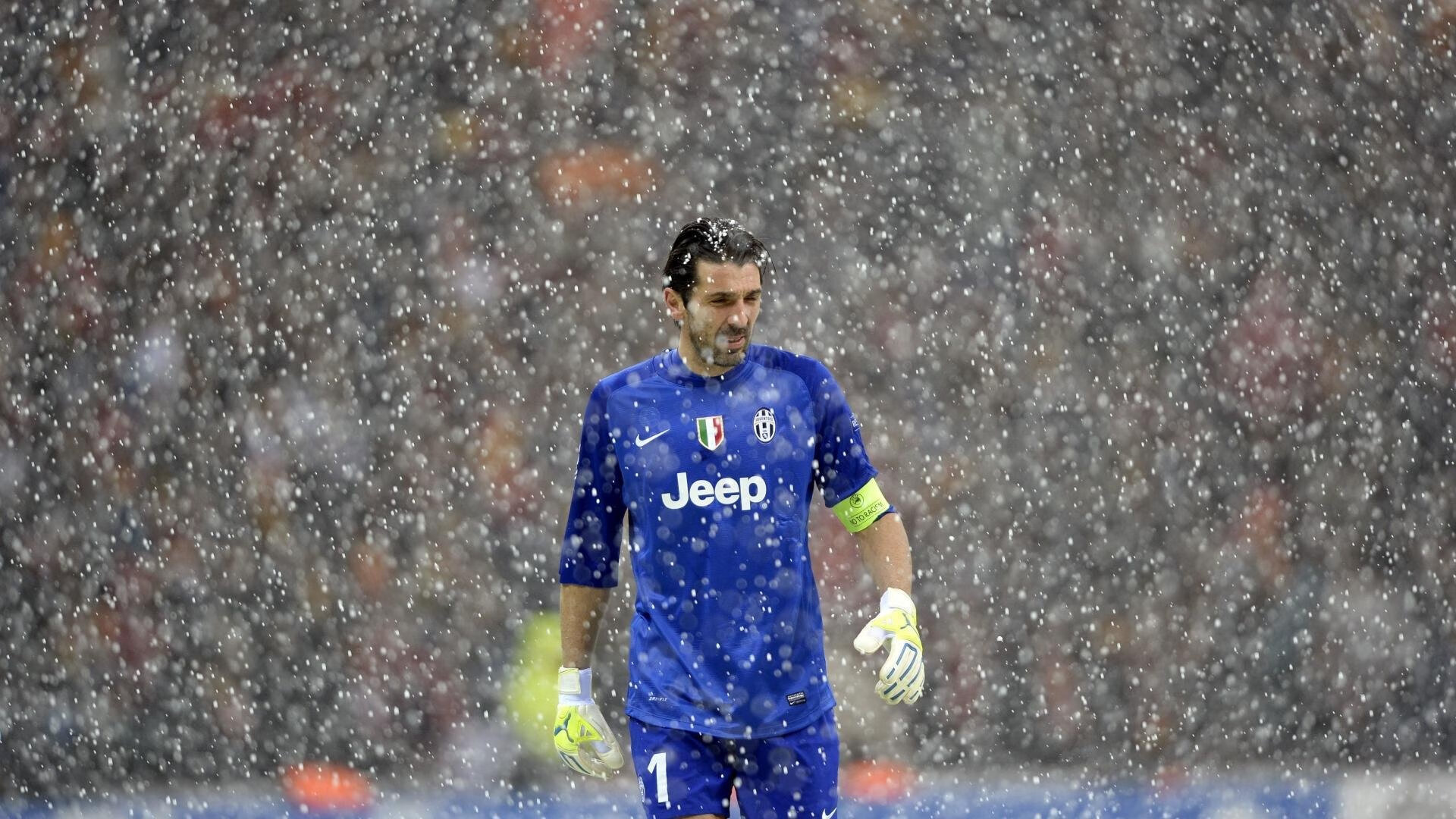 欧洲杯变阵出奇:战术创新引领足球新风潮!,欧洲杯详解